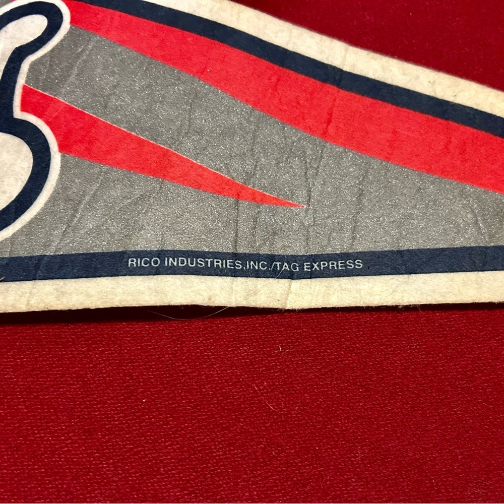 Vintage Y2K New England Patriots Felt Pennant Banner Flag Licensed NFL Fan Gear - Picture 13 of 15